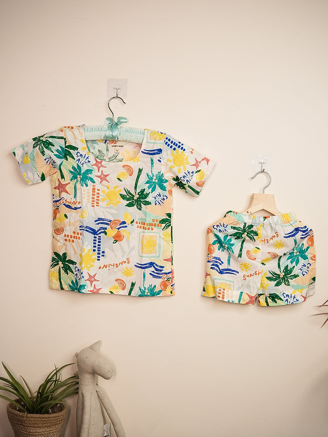 Honey Hugs Linen Top & Shorts Set – Coconut Tree Print